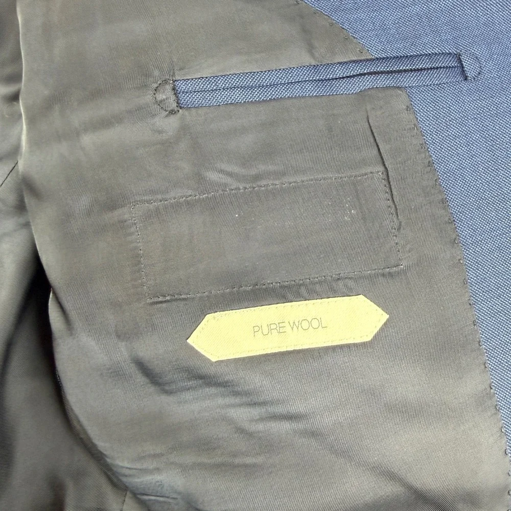 Suitsupply item good
